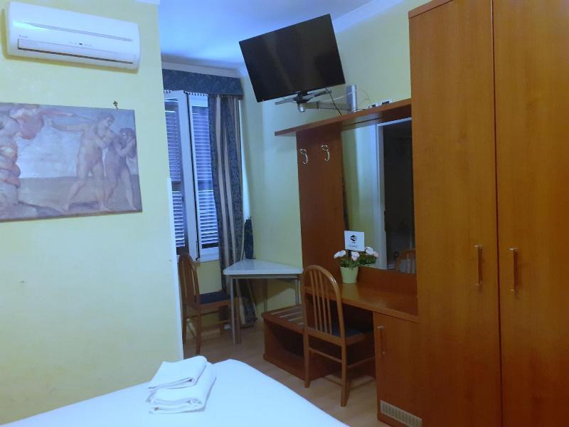 Hotel La Casa Dell'Arte à Rome Extérieur photo